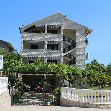 אורביץ Apartments Sveti Anton מראה חיצוני תמונה