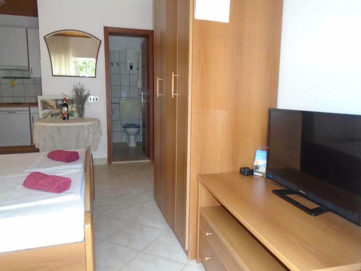אורביץ Apartments Sveti Anton מראה חיצוני תמונה
