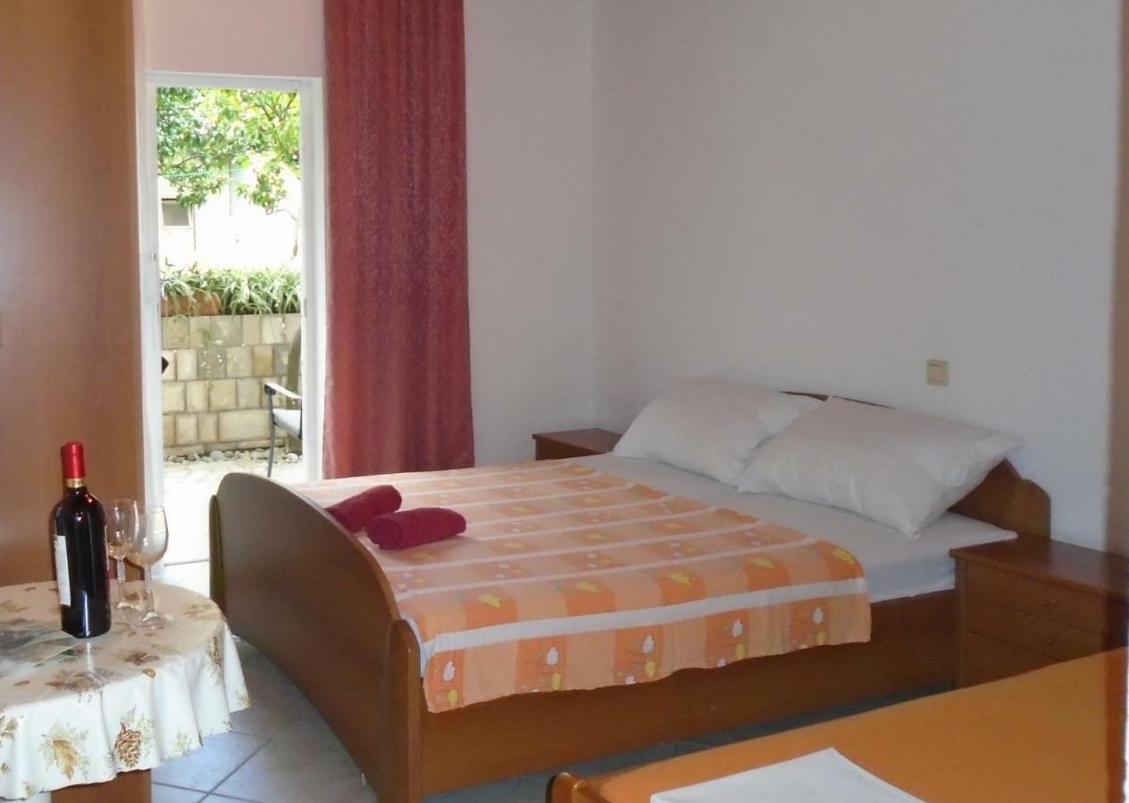אורביץ Apartments Sveti Anton מראה חיצוני תמונה