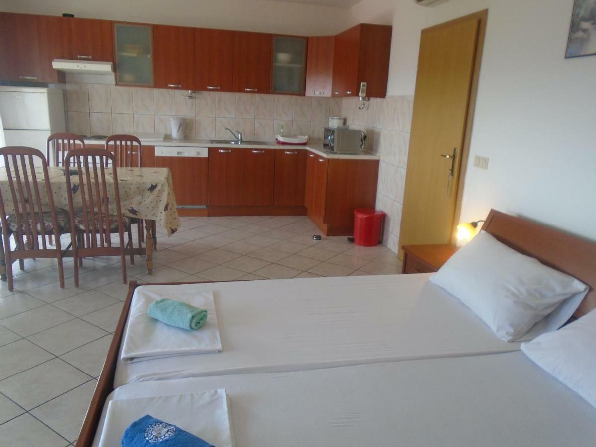 אורביץ Apartments Sveti Anton מראה חיצוני תמונה
