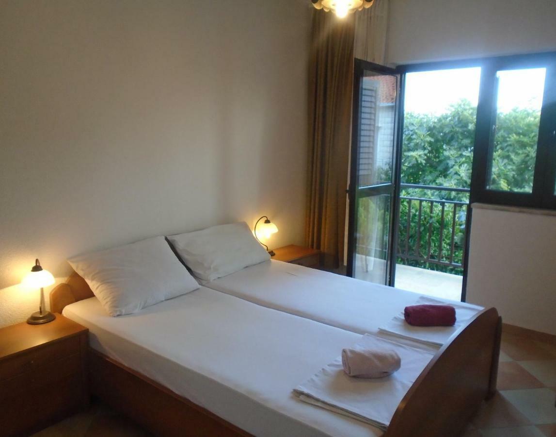 אורביץ Apartments Sveti Anton מראה חיצוני תמונה